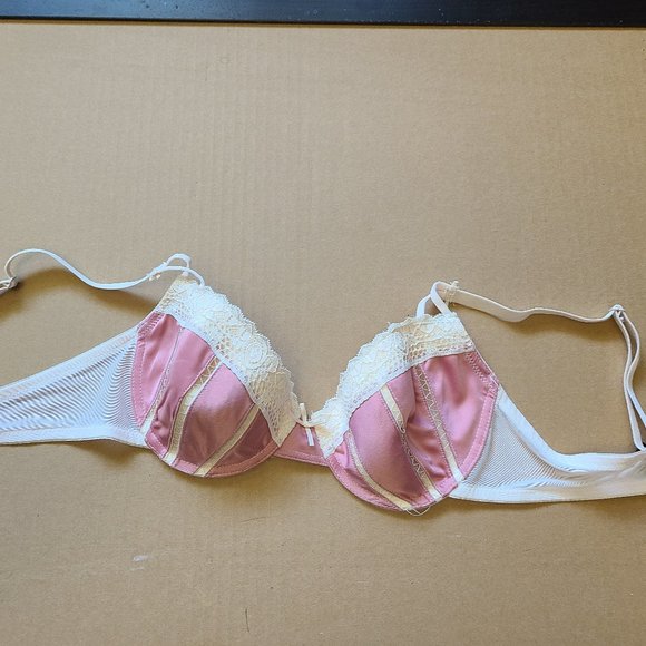 Six 34B Bra Lot - Picture 7 of 13